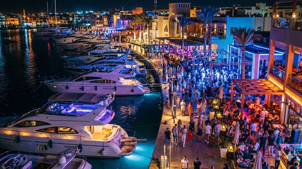 Limassol marina bars night
