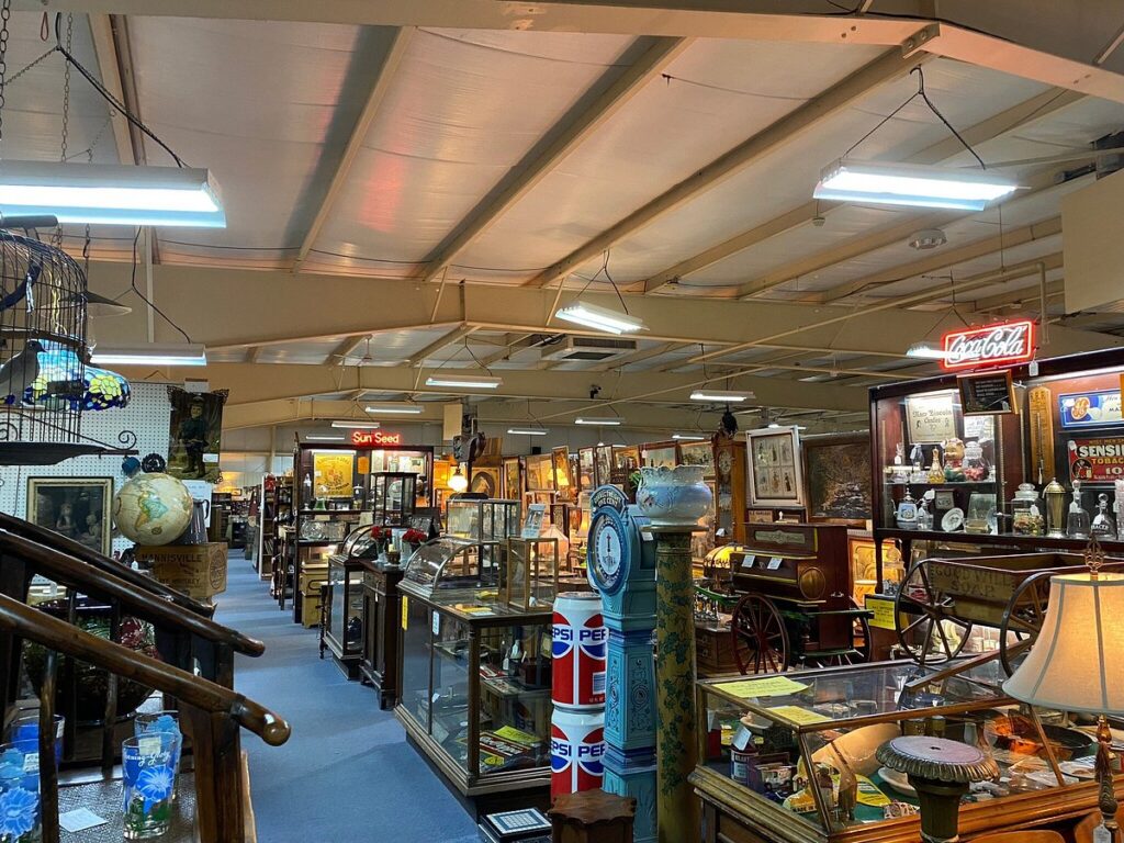 Super discount store Limassol interior shelves